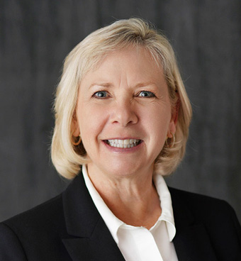 Julia Parton