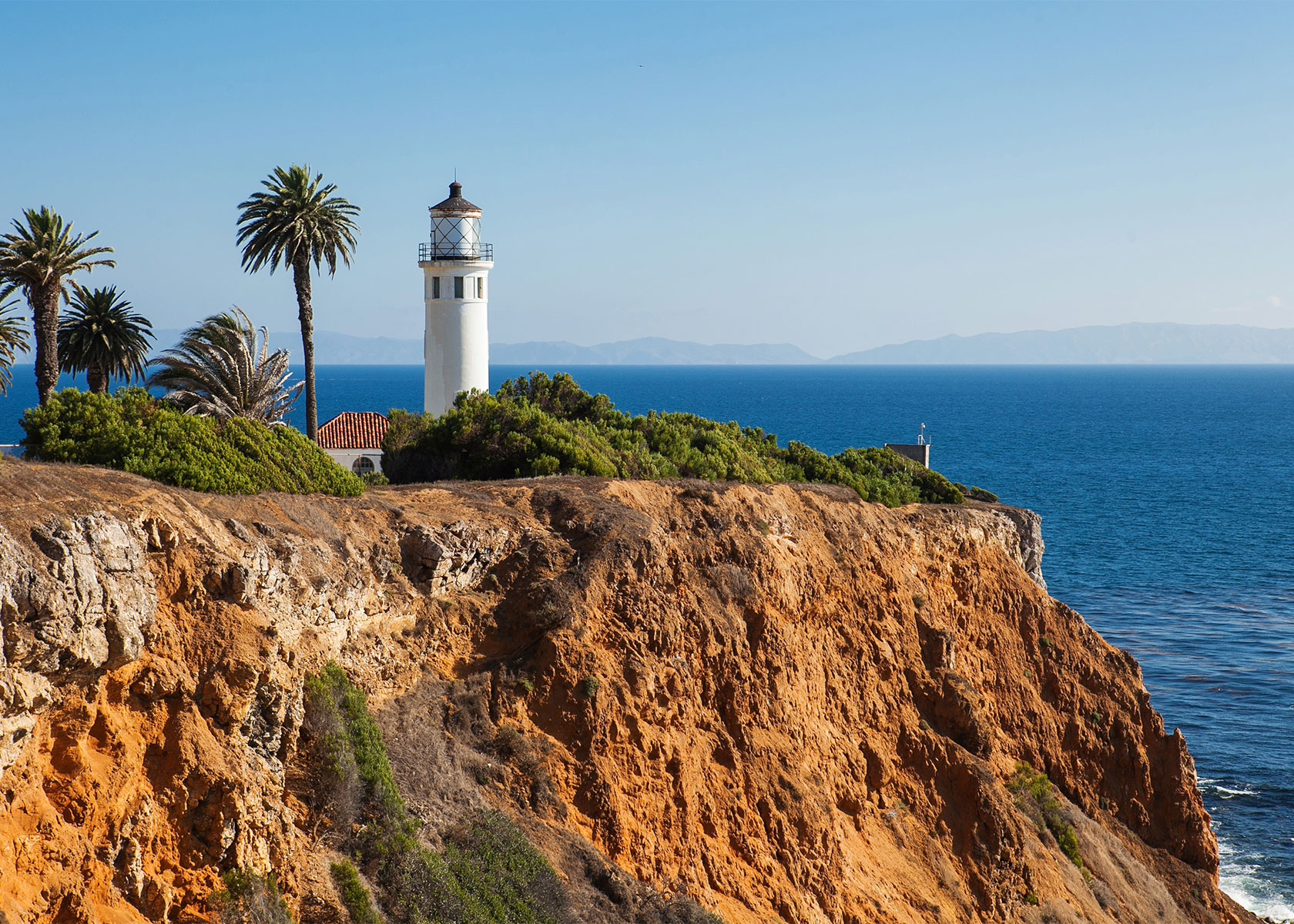 lighthouse on the palos verdes peninsula